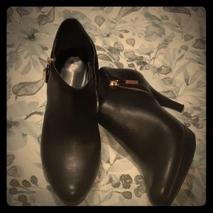 Black boots